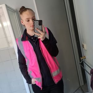 Meet your Posher, April